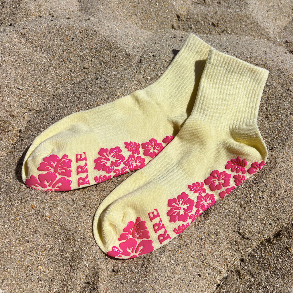 Hibiscus Grip Socks