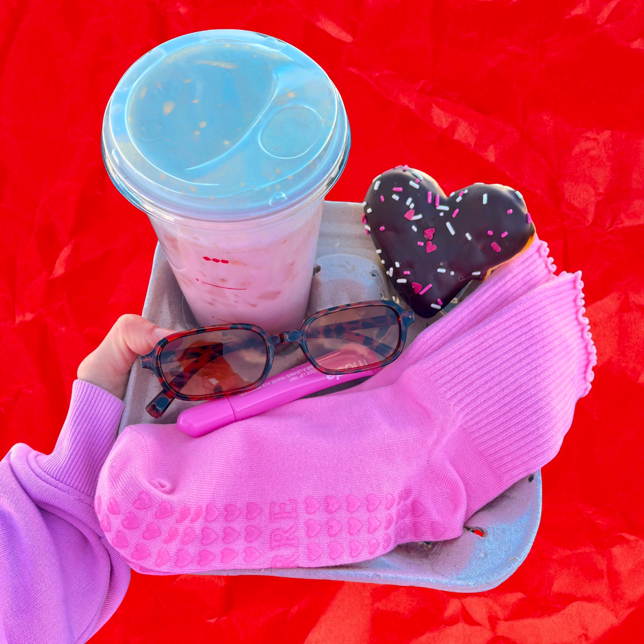 Sweetheart Ruffle Crew Grip Socks