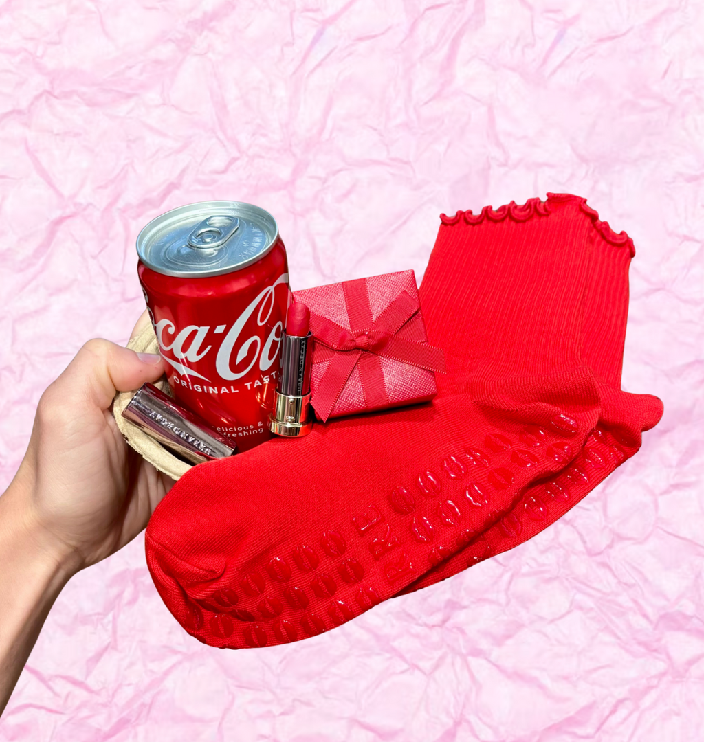 Pucker Up Ruffle Crew Grip Socks